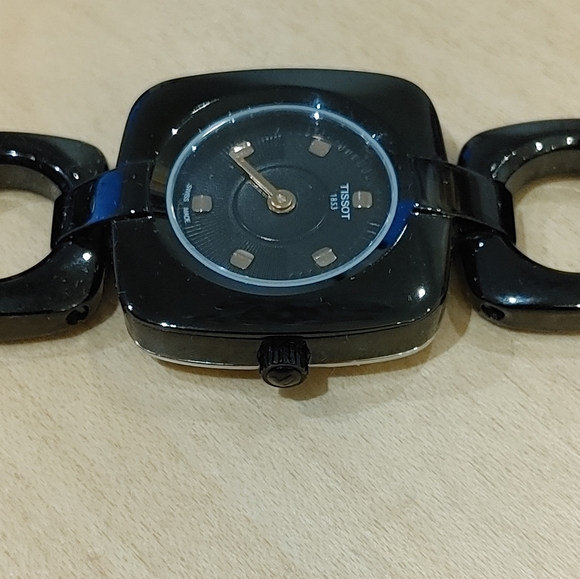Tissot Women's Odaci-T Dial PVD Square Watch Black - Picture 3 of 12